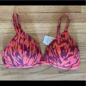 Lululemon - Waterside Swim Top D